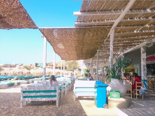 【ギリシャ・ミコノス島】ヌーディストビーチで有名『パラダイスビーチ』に宿泊する&ゲイの聖地『スーパーパラダイスビーチ』に行く